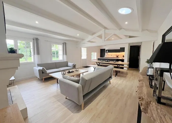 Superbe Longere 4 Etoiles A 2 Pas De La * Château-dʼOlonne