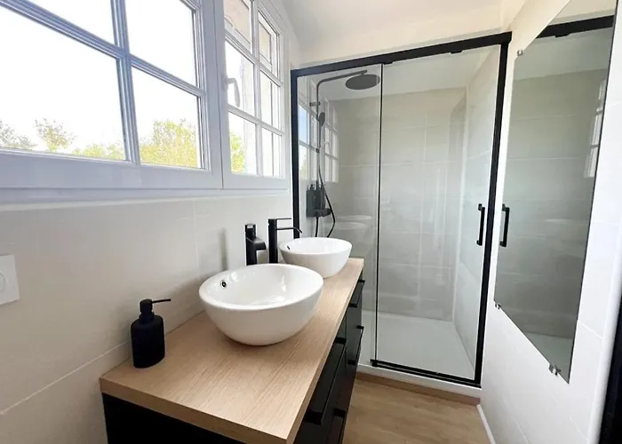 Superbe Longere 4 Etoiles A 2 Pas De La * Château-dʼOlonne