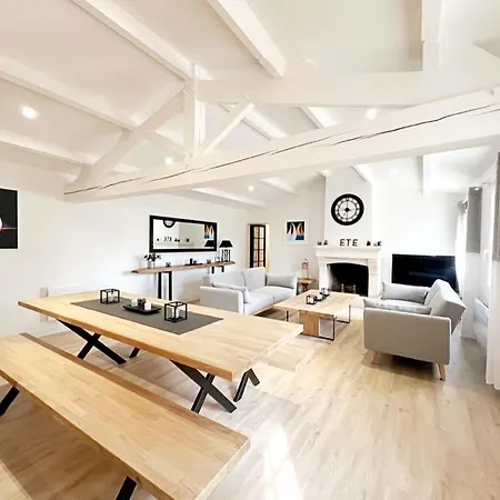 Superbe Longere 4 Etoiles A 2 Pas De La