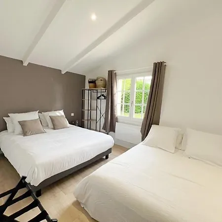 Superbe Longere 4 Etoiles A 2 Pas De La * Château-dʼOlonne